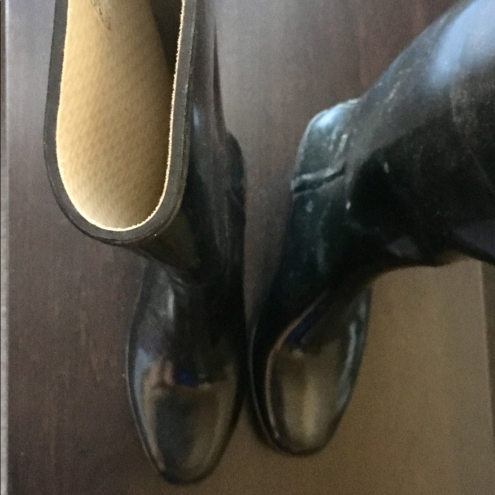 Hunter Champery black wedge rain boots. Size 9